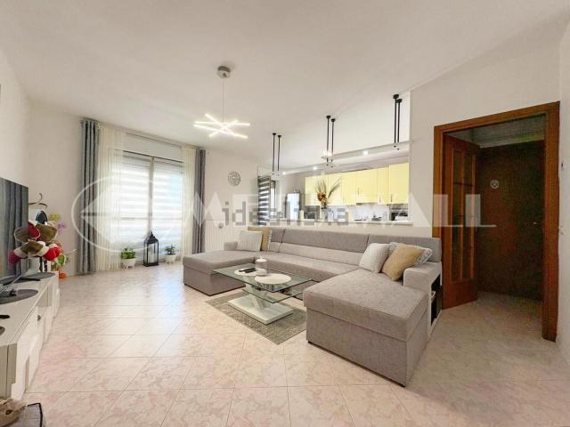 Appartamento in vendita di 100 m² in Via Canal, 22