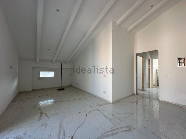 Appartamento in vendita di 100 m² in Via Canaletto