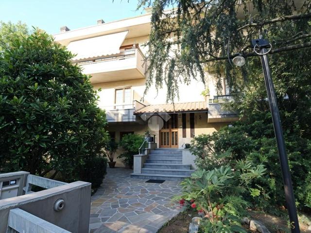 Appartamento in vendita di 100 m² in Via Canapino, 270