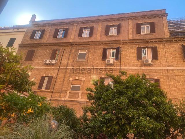 Appartamento in vendita di 100 m² in Via Candia, 143