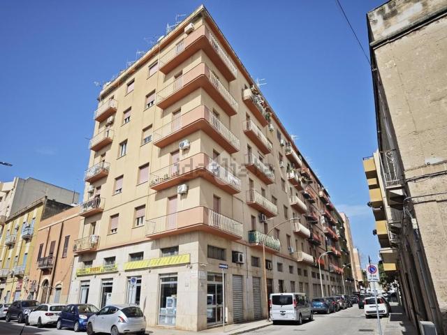 Appartamento in vendita di 100 m² in Via Capitano Fodale Michele, 22