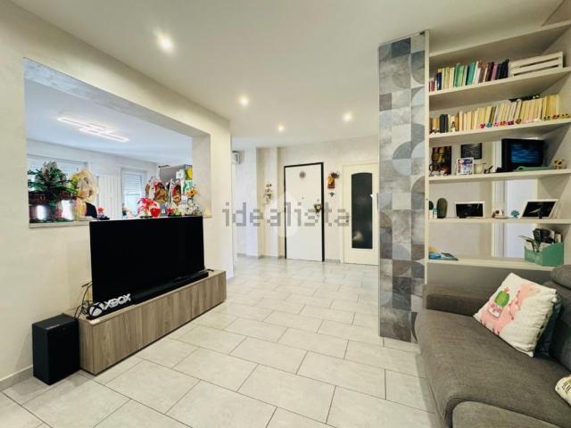 Appartamento in vendita di 100 m² in Via Capra, 36