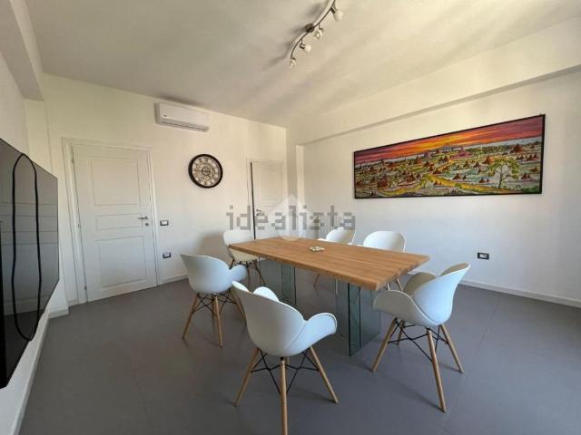 Appartamento in vendita di 100 m² in Via Caprera, 37