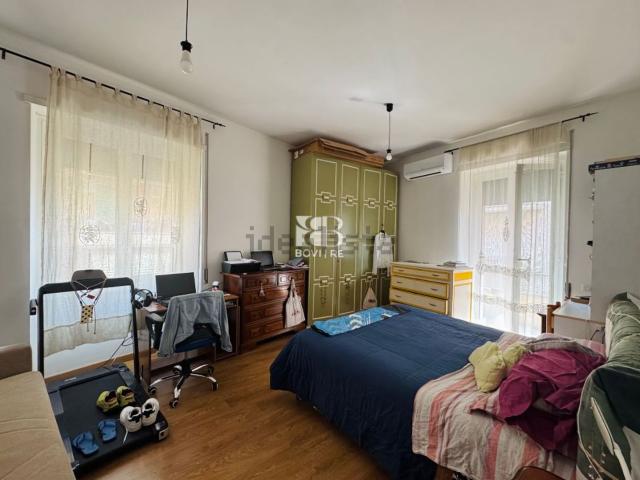 Appartamento in vendita di 100 m² in Via Cardinal Sanfelice