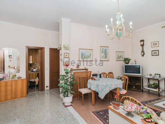 Appartamento in vendita di 100 m² in Via Cardinal Sanfelice