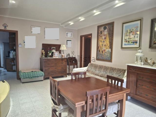 Appartamento in vendita di 100 m² in Via Carlo Crivelli, 13