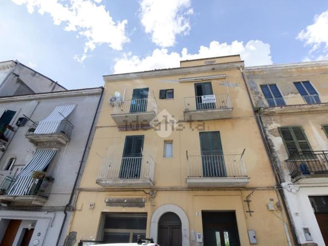 Appartamento in vendita di 100 m² in Via Carlo Bernabeo, 22
