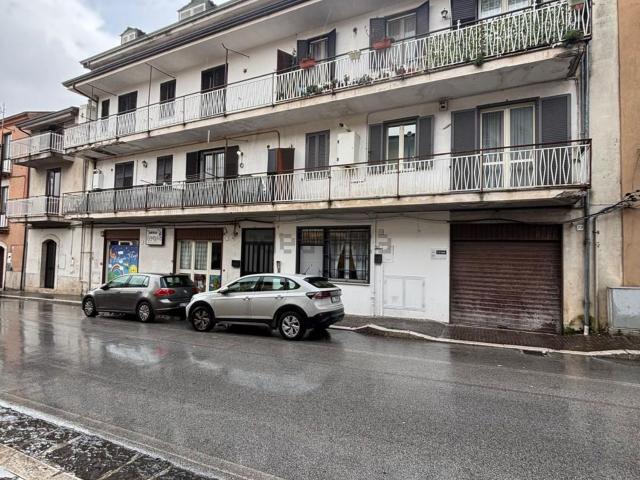 Appartamento in vendita di 100 m² in Via Carlo del Balzo, 76