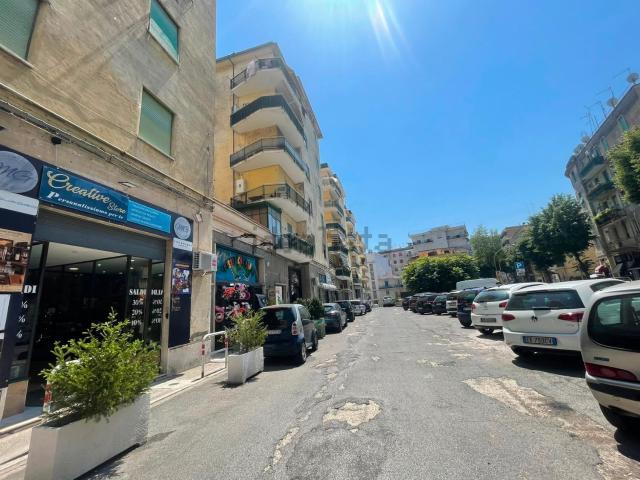 Appartamento in vendita di 100 m² in Via Carlo Pisacane, 7