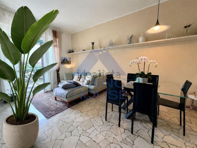 Appartamento in vendita di 100 m² in Via Carlo Rota, 43