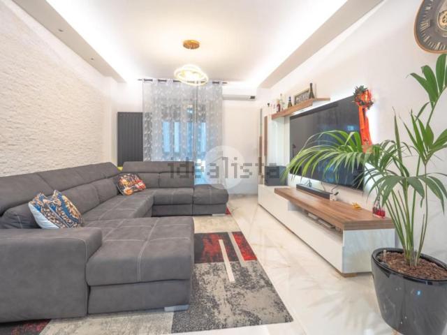 Appartamento in vendita di 100 m² in Via Carso, 4