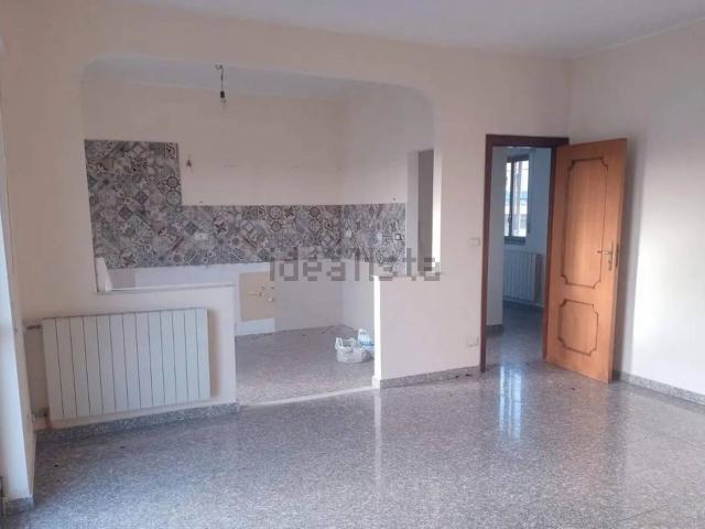 Appartamento in vendita di 100 m² in Via Cartesio