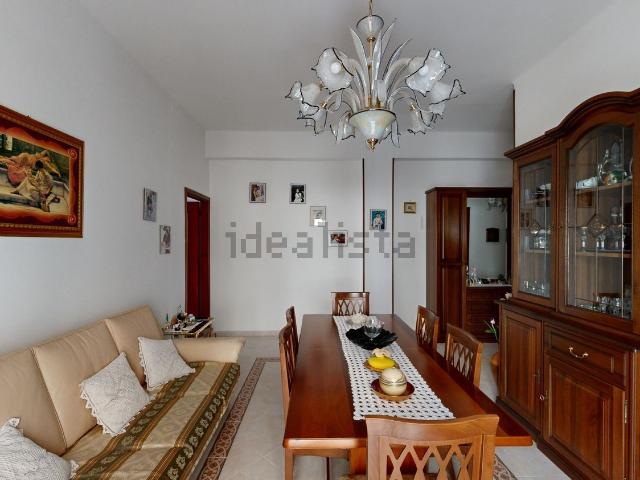Appartamento in vendita di 100 m² in Via Caserta, 68