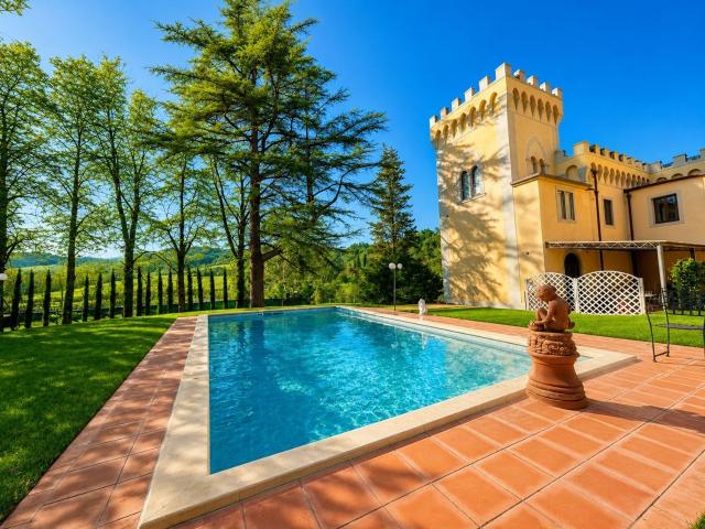 Appartamento in vendita di 100 m² in Via Cassia, 225