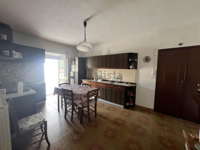 Appartamento in vendita di 100 m² in Via Castello