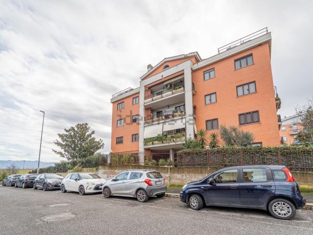 Appartamento in vendita di 100 m² in Via Castiglione Messer Marino