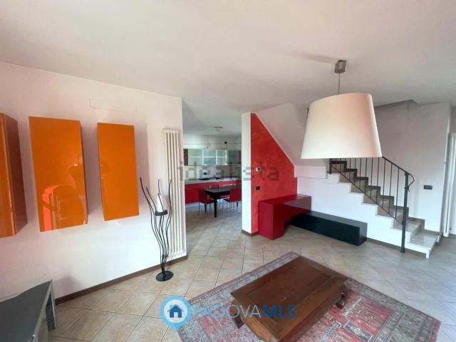 Appartamento in vendita di 100 m² in Via Cellini