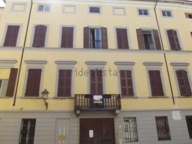 Appartamento in vendita di 100 m² in Via Cesare Magnani Ricotti, 10