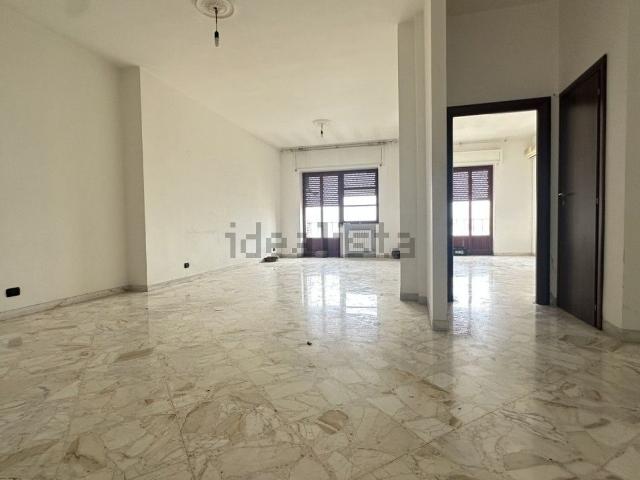 Appartamento in vendita di 100 m² in Via Cesare Battisti, 174