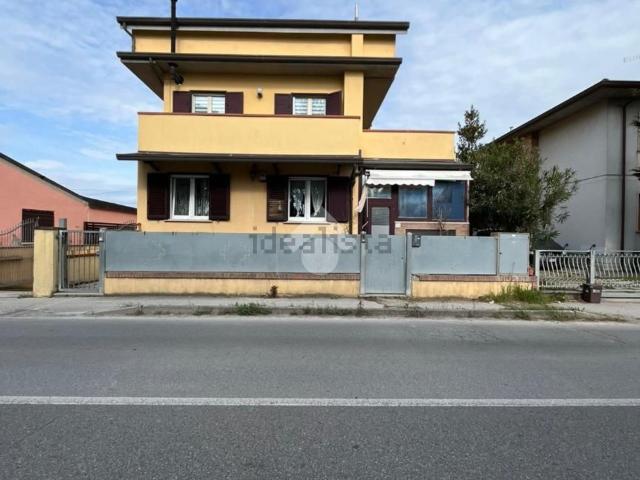 Appartamento in vendita di 100 m² in Via Cesenatico, 174