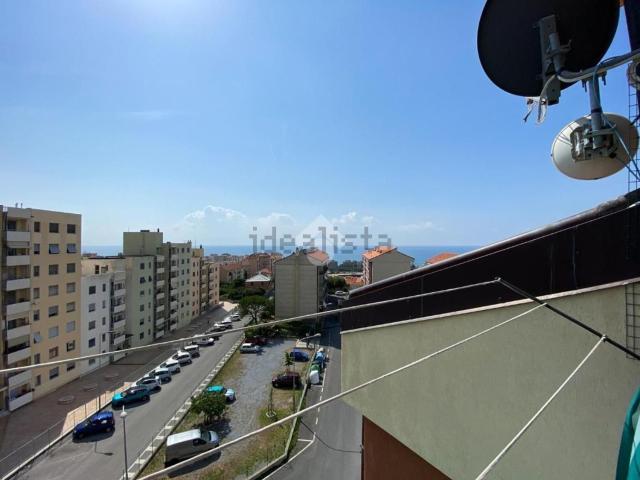 Appartamento in vendita di 100 m² in Via Chiavella, 16