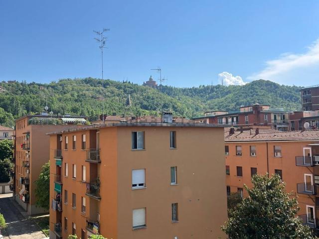 Appartamento in vendita di 100 m² in Via Claudio Treves