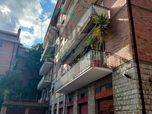 Appartamento in vendita di 100 m² in Via Claudio Monteverdi