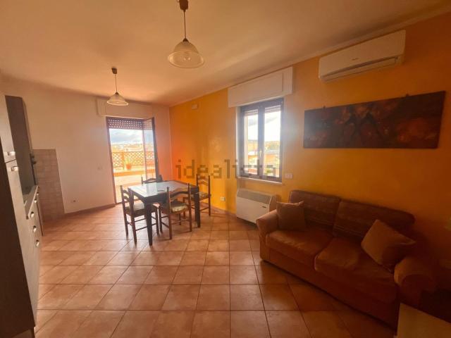 Appartamento in vendita di 100 m² in Via Creta, 12