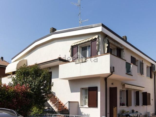 Appartamento in vendita di 100 m² in Via Cristoforo Colombo, 42