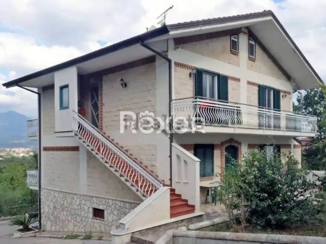 Appartamento in vendita di 100 m² in Via Cupa del Conte