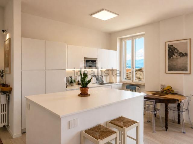 Appartamento in vendita di 100 m² in Via a. Bertanza, 16