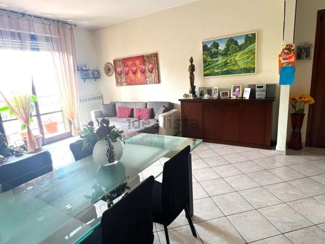 Appartamento in vendita di 100 m² in Via A. Colombo