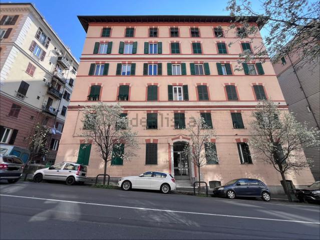 Appartamento in vendita di 100 m² in Via Ambrogio Spinola, 7