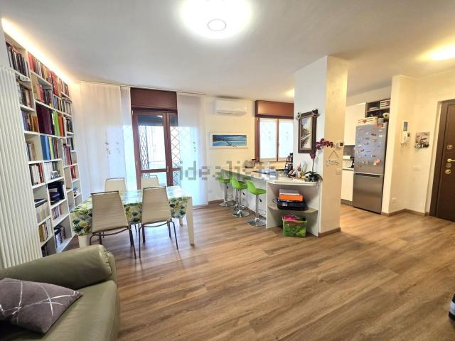 Appartamento in vendita di 100 m² in Via Antonio Berlese, 1