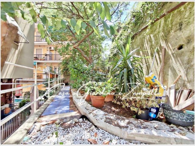 Appartamento in vendita di 100 m² in Via Antonio Cei