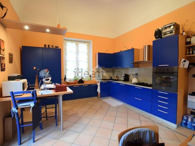 Appartamento in vendita di 100 m² in Via Antonio Gramsci, 20