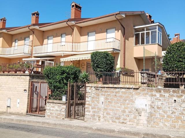 Appartamento in vendita di 100 m² in Via Antonio Pulcinelli