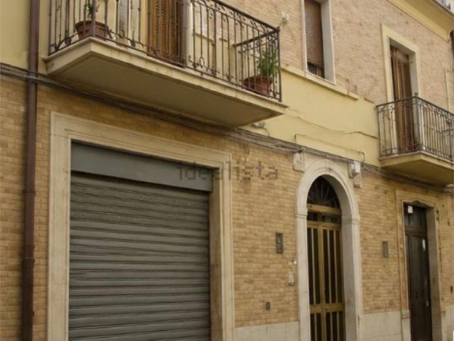 Appartamento in vendita di 100 m² in Via Angelo Barrile, 83