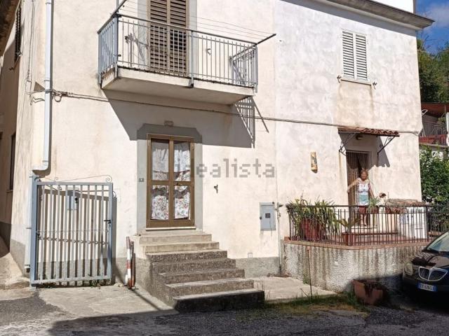 Appartamento in vendita di 100 m² in Via Angitola, 15