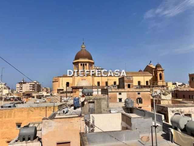 Appartamento in vendita di 100 m² in Via Abele Damiani