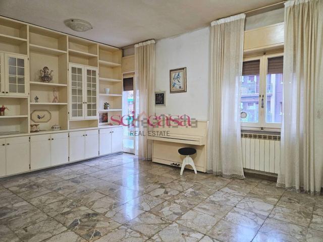Appartamento in vendita di 100 m² in Via Abruzzo