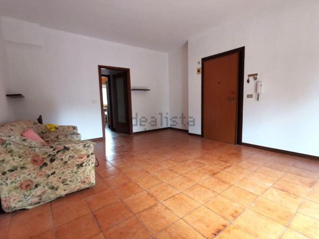 Appartamento in vendita di 100 m² in Via Achille Ferrari, 1