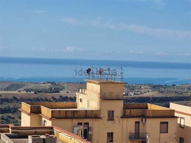 Appartamento in vendita di 100 m² in Via Acrone, 47