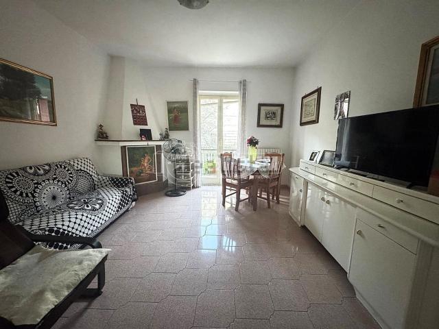 Appartamento in vendita di 100 m² in Via Agnano Agli Astroni