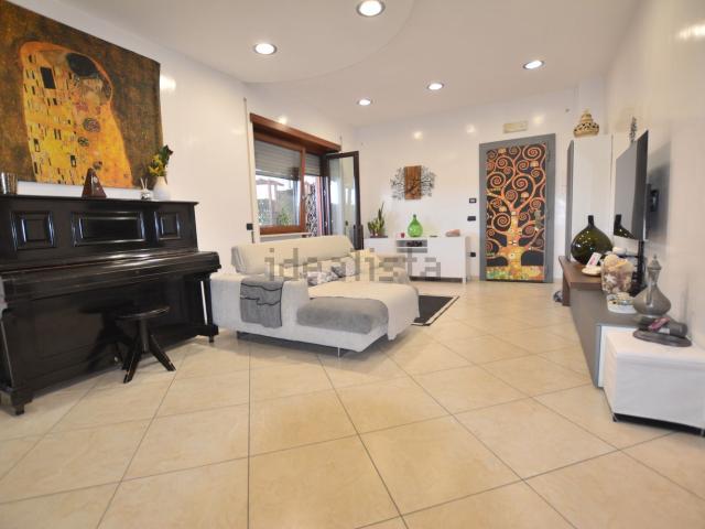 Appartamento in vendita di 100 m² in Via Agostino Scali, 83