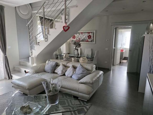 Appartamento in vendita di 100 m² in Via Alta Nuova