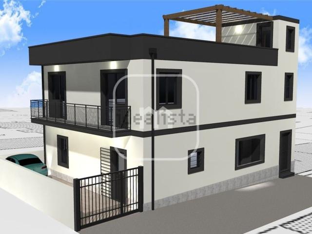 Appartamento in vendita di 100 m² in Via Altolia, 4