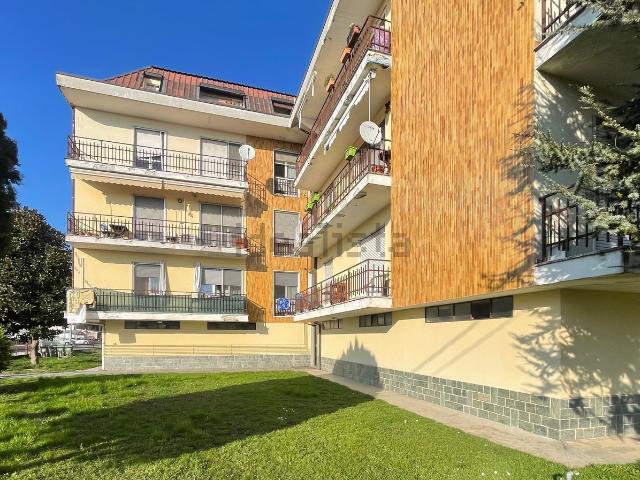 Appartamento in vendita di 100 m² in Via Alcide De Gasperi, 12