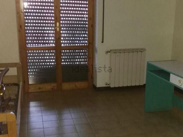 Appartamento in vendita di 100 m² in Via Alcide de Gasperi, 1