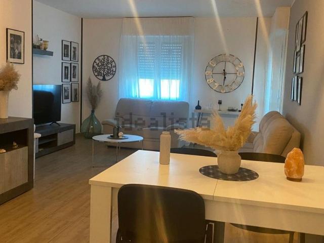 Appartamento in vendita di 100 m² in Via Alcide De Gasperi, 26